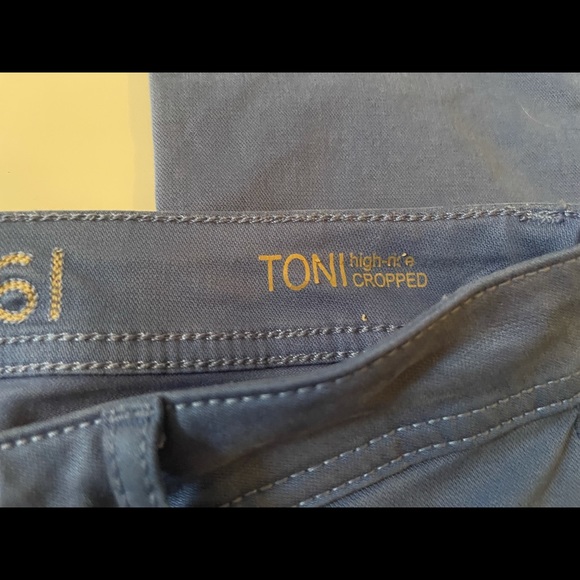 🆕 DL1961 Light Blue “Toni” High-Rise Cropped Pants Sz: 27 - Picture 6 of 10